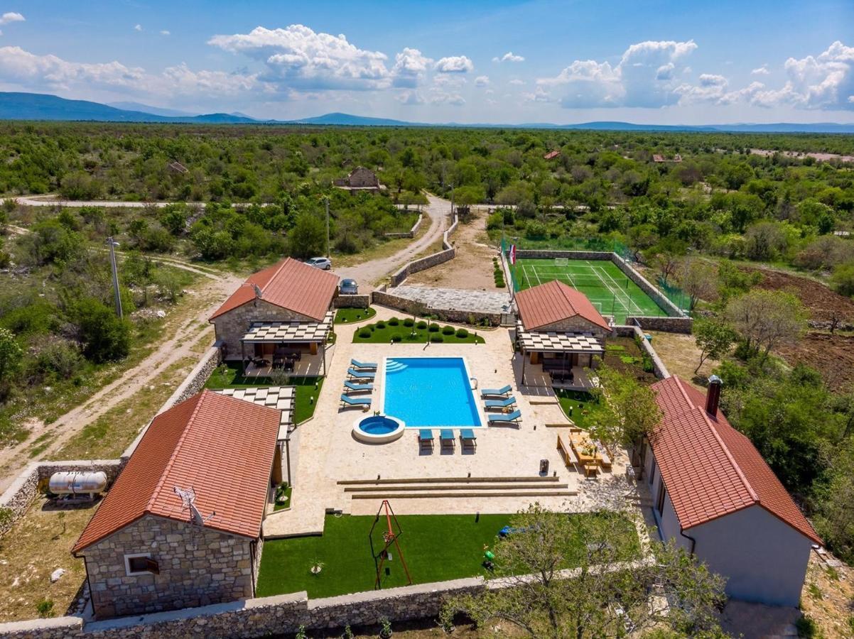 New! Promina Luxury Villa With 72Sqm Heated Pool, Jacuzzi, Infrared Sauna, Tennis Court, Media Room Bogatić Exteriér fotografie