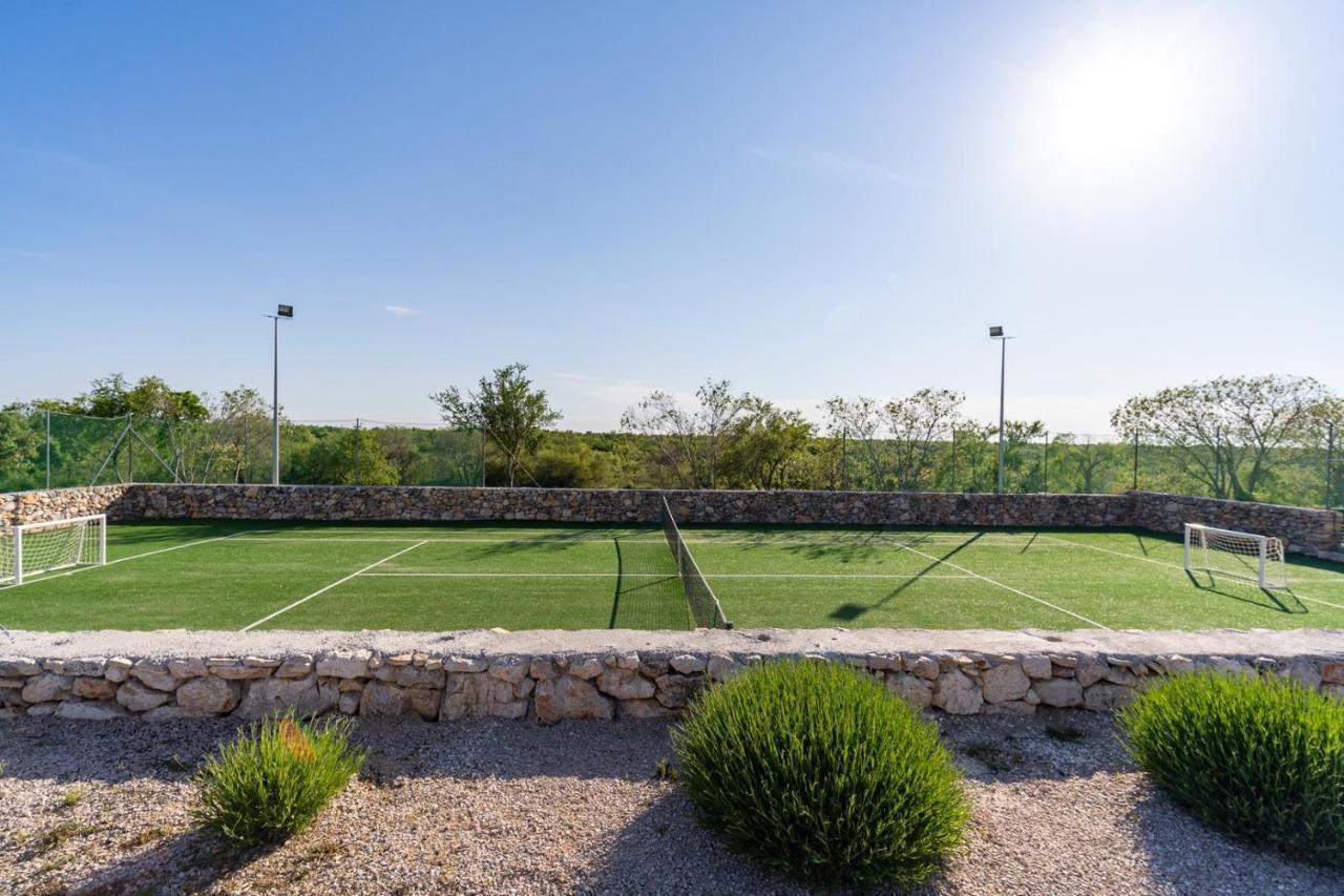 New! Promina Luxury Villa With 72Sqm Heated Pool, Jacuzzi, Infrared Sauna, Tennis Court, Media Room Bogatić Exteriér fotografie